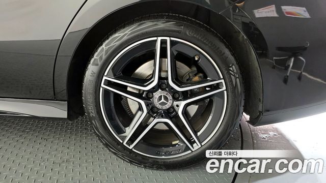Mercedes-Benz CLA-Class (C118) CLA250 4MATIC 2022 — фото 21