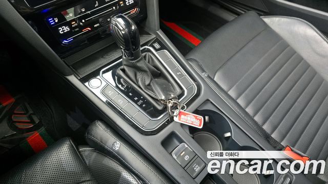 Volkswagen Passat GT (B8) 2.0 TDI Prestige 2021 — фото 9