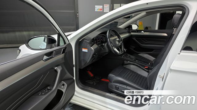 Volkswagen Passat GT (B8) 2.0 TDI Prestige 2021 — фото 10