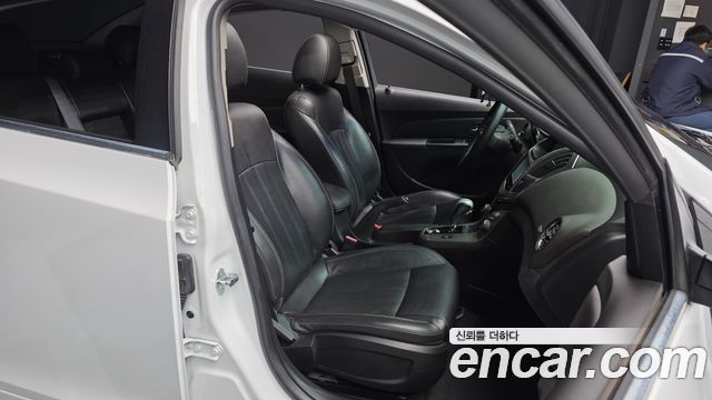 Chevrolet Cruze 2.0 LTZ+ 2014 — фото 12