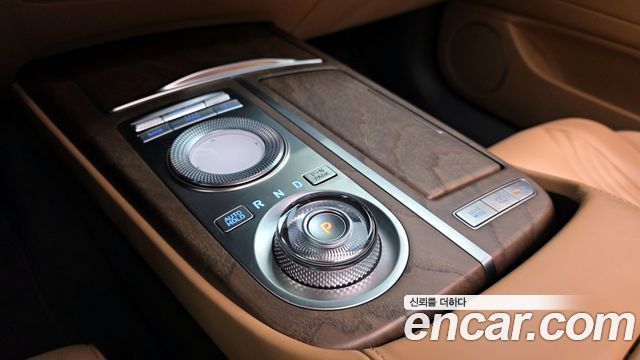 Genesis G80 (RG3) Gasoline 2.5 Turbo AWD 2022 — фото 9