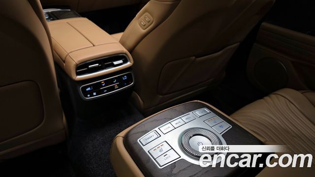 Genesis G80 (RG3) Gasoline 2.5 Turbo AWD 2022 — фото 18