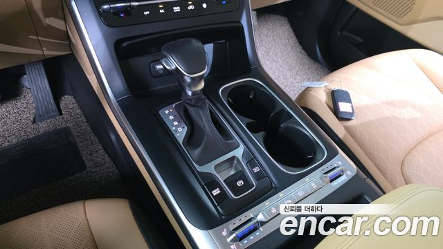 Kia Carnival (IV) Diesel 9-Seater Prestige 2022 — фото 9