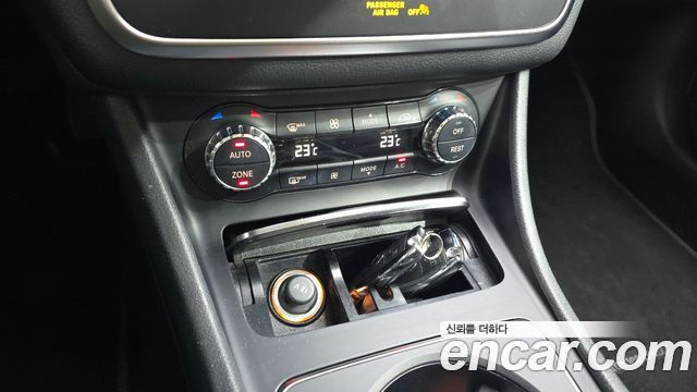 Mercedes-Benz GLA-Class (X156) GLA220 Premium 2019 — фото 31