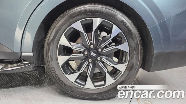 Kia Carnival (IV) Gasoline 9-seater Limousine(Special vehicle) 2021 — фото 5