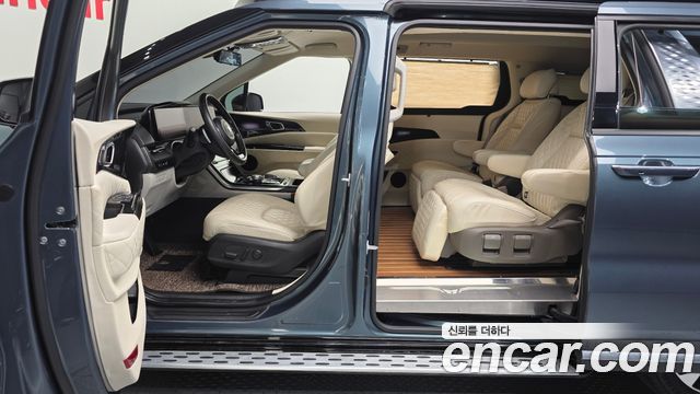Kia Carnival (IV) Gasoline 9-seater Limousine(Special vehicle) 2021 — фото 15