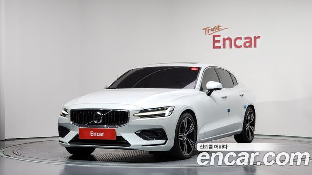 Volvo S60 (III) B5 Inscription