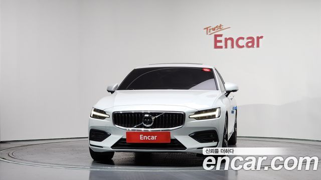 Volvo S60 (III) B5 Inscription 2021 — фото 3