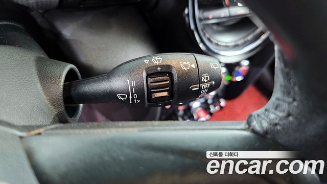 MINI Cooper Standard Third Generation 2014 — фото 19