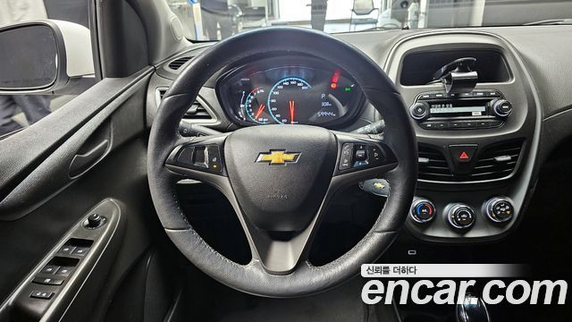 Chevrolet Spark LT 2019 — фото 13