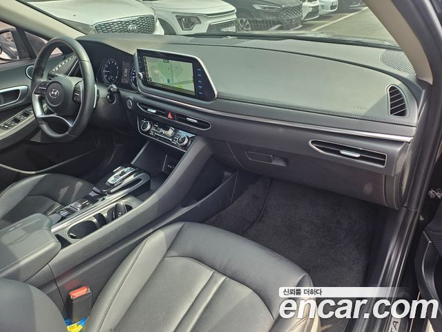 Hyundai Sonata (DN8) 2.0 LPG(rental car) Premium 2023 — фото 23