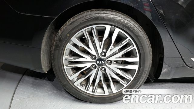 Kia K7 Premier Hybrid Noblesse 2021 — фото 5