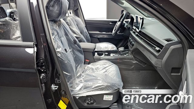 KG Mobility (SsangYong) Musso (Q300) Disel 2.2 4WD M9 Long Deck Grand Style 2026 — фото 10