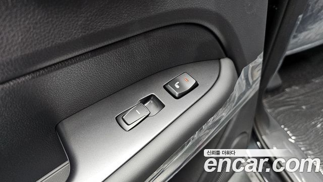 KG Mobility (SsangYong) Musso (Q300) Disel 2.2 4WD M9 Long Deck Grand Style 2026 — фото 19