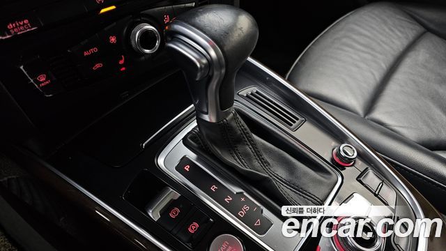 Audi Q5 35 TDI Quattro Dynamic 8R 2015 — фото 9