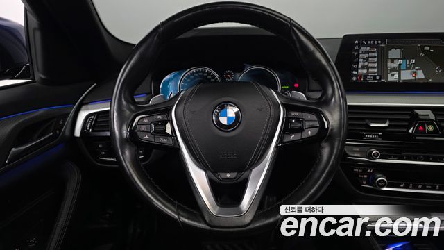 BMW 5 Series (G30) 530i M Sport Package 2017 — фото 13