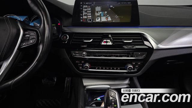 BMW 5 Series (G30) 530i M Sport Package 2017 — фото 19