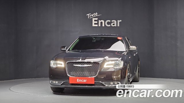 Chrysler 300C 3.6 2015 — фото 3