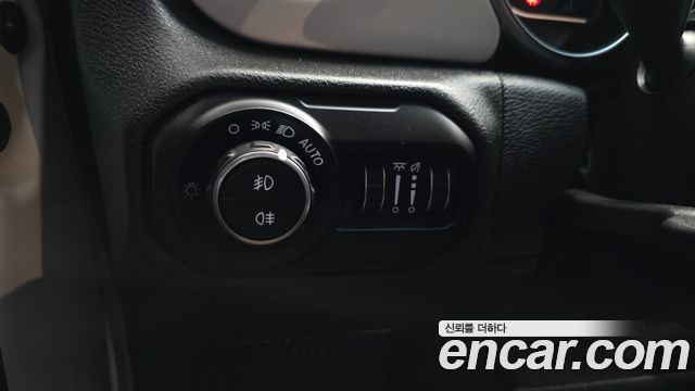 Jeep Wrangler (JL) 2.0 Sport 4Door Islander Edition 2021 — фото 19