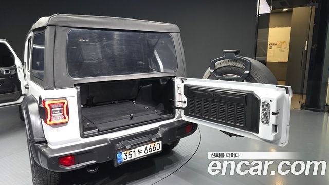 Jeep Wrangler (JL) 2.0 Sport 4Door Islander Edition 2021 — фото 20