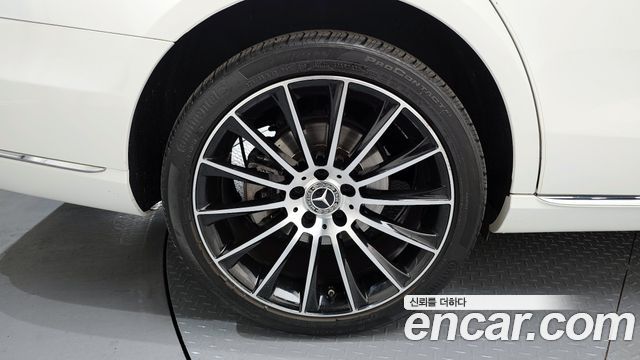 Mercedes-Benz E-Class (W213) E220d 4MATIC Exclusive 2020 — фото 5