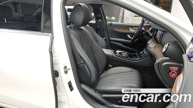 Mercedes-Benz E-Class (W213) E220d 4MATIC Exclusive 2020 — фото 12