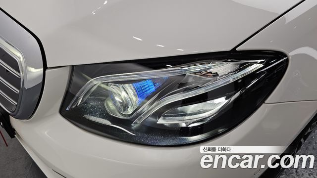 Mercedes-Benz E-Class (W213) E220d 4MATIC Exclusive 2020 — фото 22