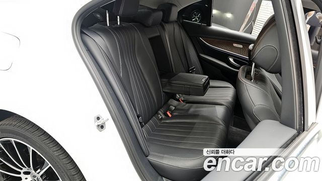 Mercedes-Benz E-Class (W213) E220d 4MATIC Exclusive 2020 — фото 26