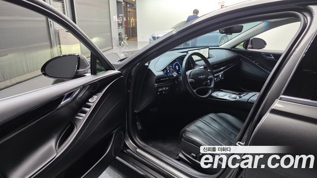 Genesis G80 (RG3) Gasoline 3.5 Turbo AWD 2022 — фото 10