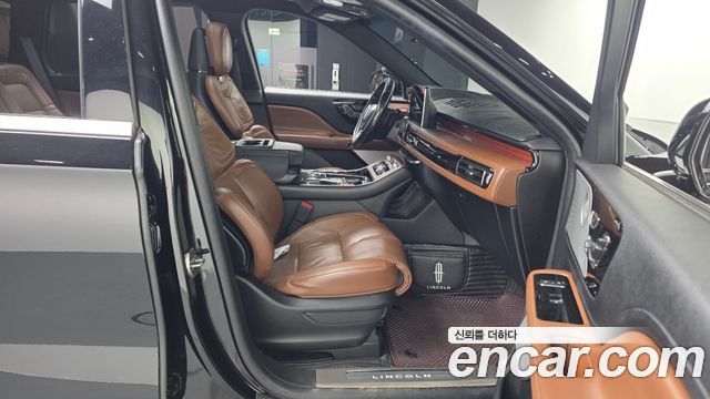 Lincoln Aviator (II) 3.0 Reserve  AWD 2022 — фото 15