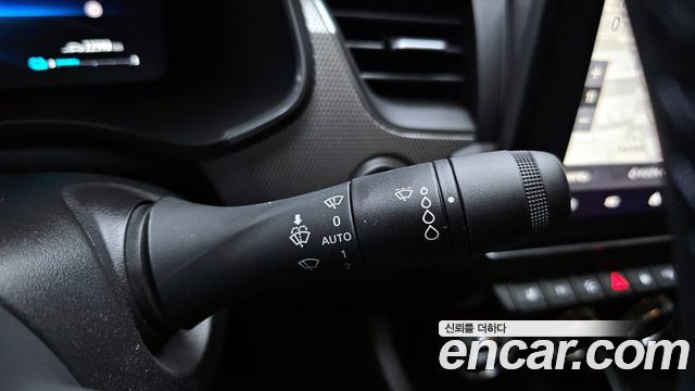 Renault Korea XM3 1.6 E-TECH Inspire 2024 — фото 17