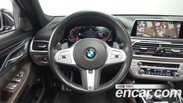 BMW 7 Series (G11) 740Li xDrive M Sport Package 2020 — фото 13