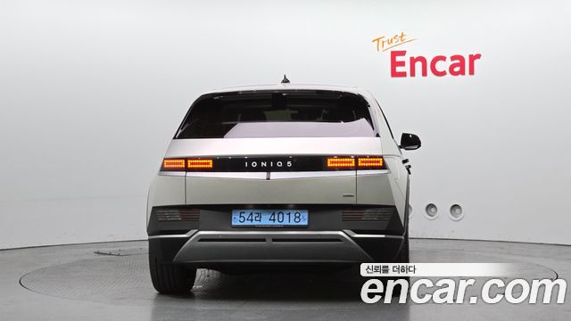 Hyundai Ioniq 5 Long Range AWD Exclusive 2023 — фото 4