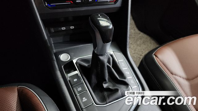 Volkswagen Tiguan Allspace 2.0 TSI Prestige 2023 — фото 9
