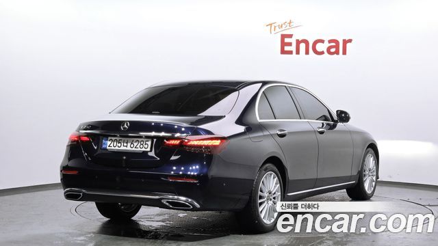 Mercedes-Benz E-Class (W213) E250 Exclusive 2022 — фото 2