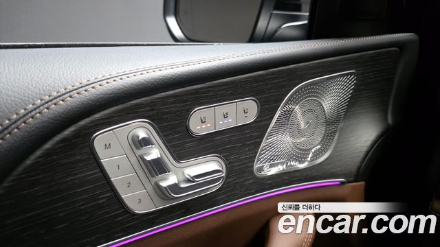 Mercedes-Benz GLS-Class (X167) GLS450 4MATIC 2025 — фото 34