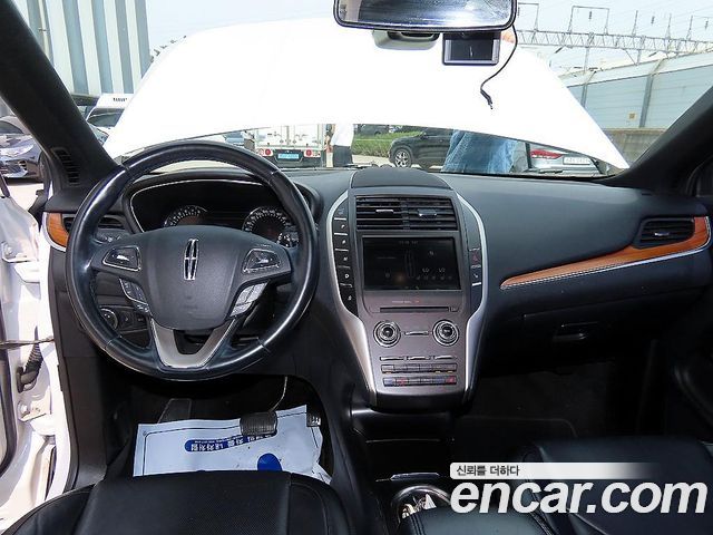 Lincoln MKC 2.0 AWD 2016 — фото 7