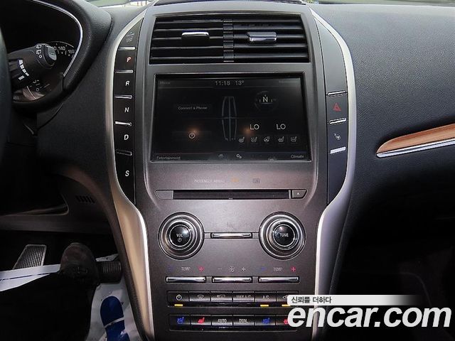 Lincoln MKC 2.0 AWD 2016 — фото 16