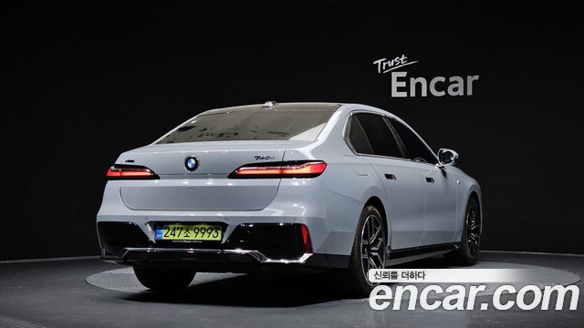 BMW 7 Series (G70) 740d xDrive M Sport 2025 — фото 2