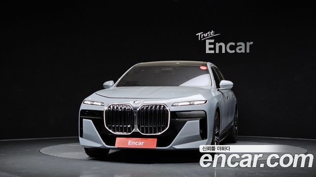 BMW 7 Series (G70) 740d xDrive M Sport 2025 — фото 3