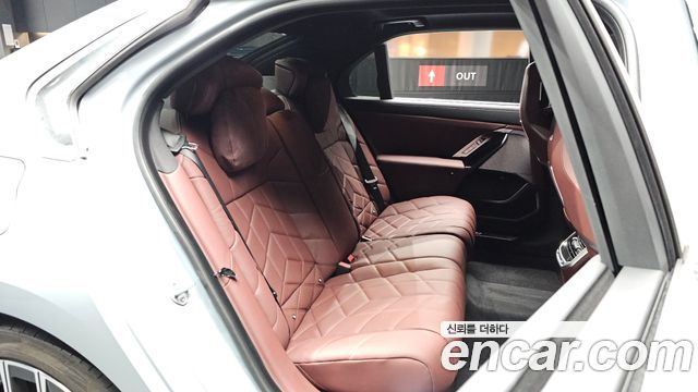 BMW 7 Series (G70) 740d xDrive M Sport 2025 — фото 11