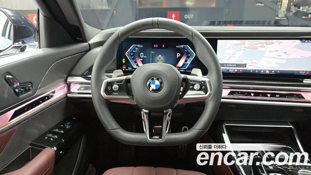 BMW 7 Series (G70) 740d xDrive M Sport 2025 — фото 13
