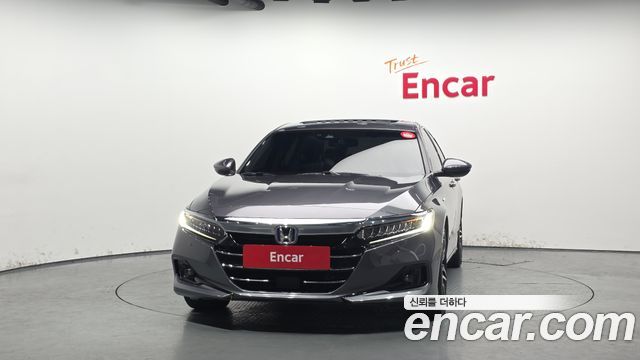 Honda Accord (X) 2.0 Hybrid Touring 2022 — фото 3