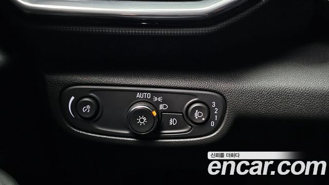 Chevrolet Trailblazer 1.3 Turbo 2WD Premier 2021 — фото 18