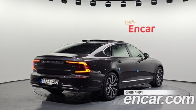Volvo S90 B5 Ultimate Bright 2023 — фото 2