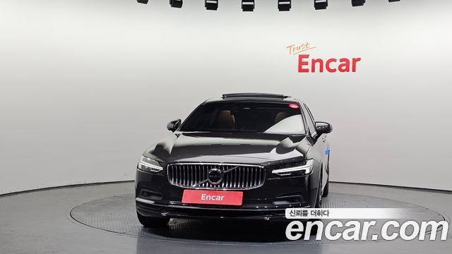 Volvo S90 B5 Ultimate Bright 2023 — фото 3