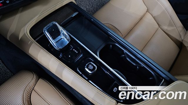 Volvo S90 B5 Ultimate Bright 2023 — фото 9