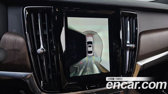 Volvo S90 B5 Ultimate Bright 2023 — фото 15