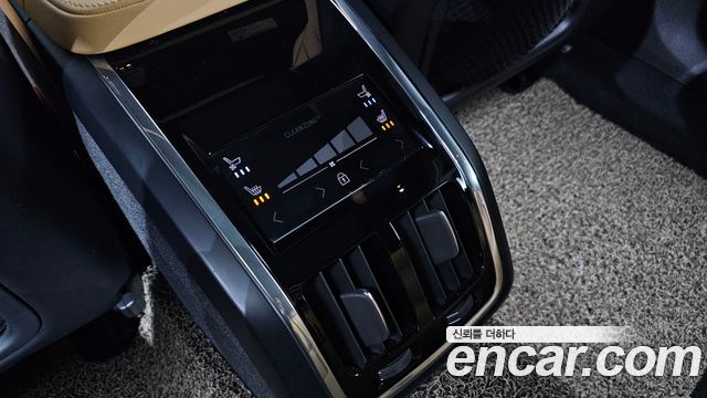 Volvo S90 B5 Ultimate Bright 2023 — фото 19