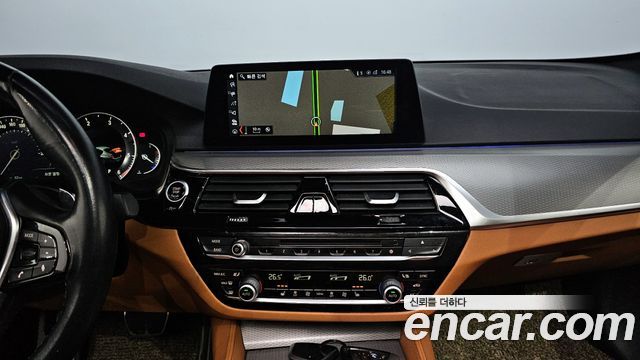 BMW 5 Series (G30) 520d M Sport Special Edition 2018 — фото 12